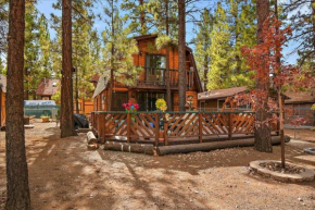 Shepherd's Cabin - Gambrel cabin, spacious while still being cozy and inviting!